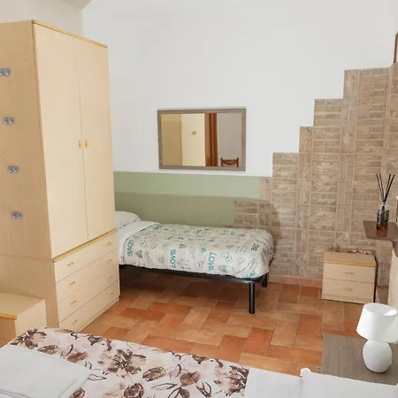 Apartamento Leto's In - Parking & Garden *