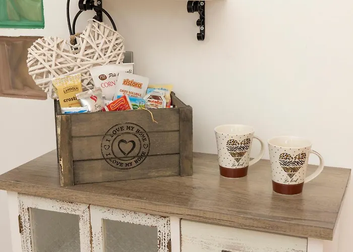 Leto's In - Parking & Garden * San Remo